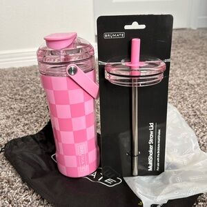 Brumate Pink checker Multishaker and straw lid